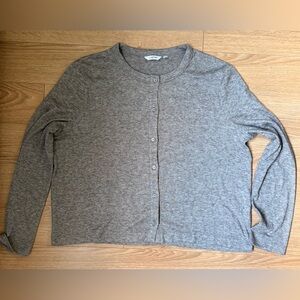 3/$30 - REITMANS Gray Button Down Cardigan